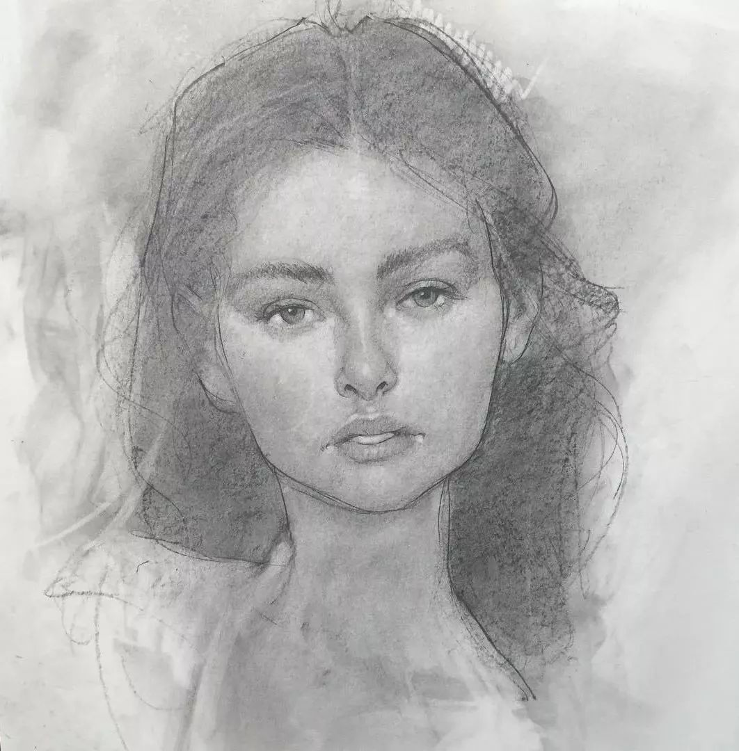 高手素描，每一幅作品中都讲究线与面，虚与实